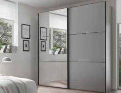 Includo Schwebetürenschrank mit Spiegel