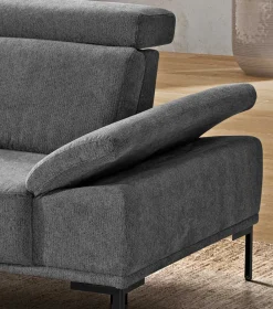 Sofa mit Sitztiefenverstellung