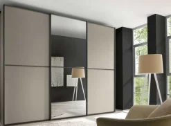 Staud Sinfonie Schwebetürenschrank mit Spiegel