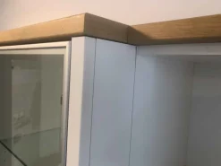 Vitrinenschrank weiß