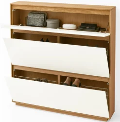 V100 kleine Garderobe