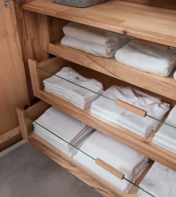 Woodside Kleiderschrank Massivholz Schwebetür